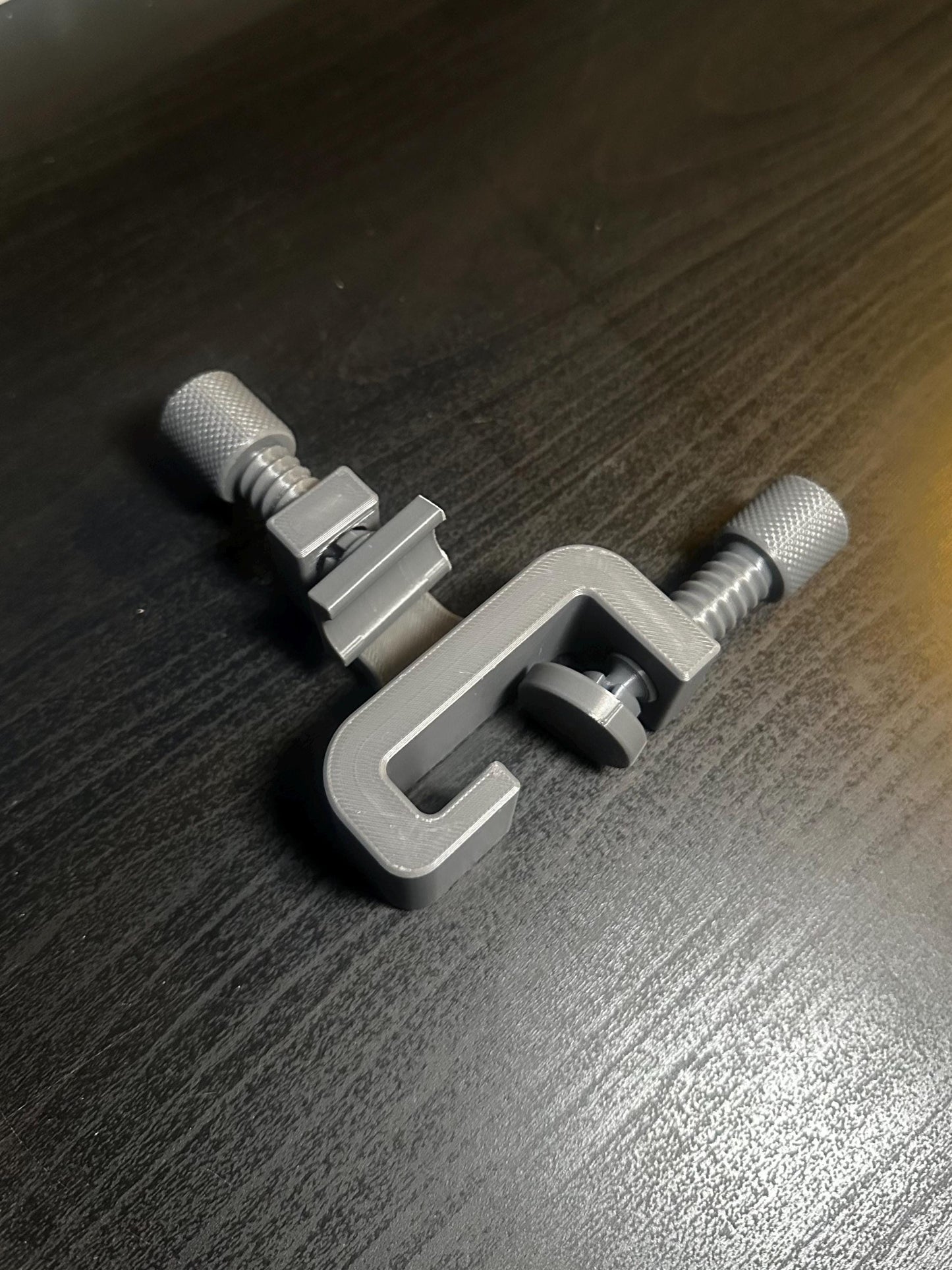 Aquarium Schlauchklemme - Halterung für Wasserwechsel & Schlauchführung