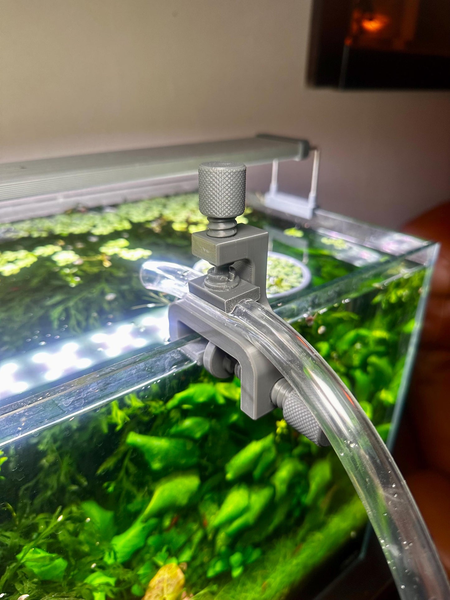 Aquarium Schlauchklemme - Halterung für Wasserwechsel & Schlauchführung