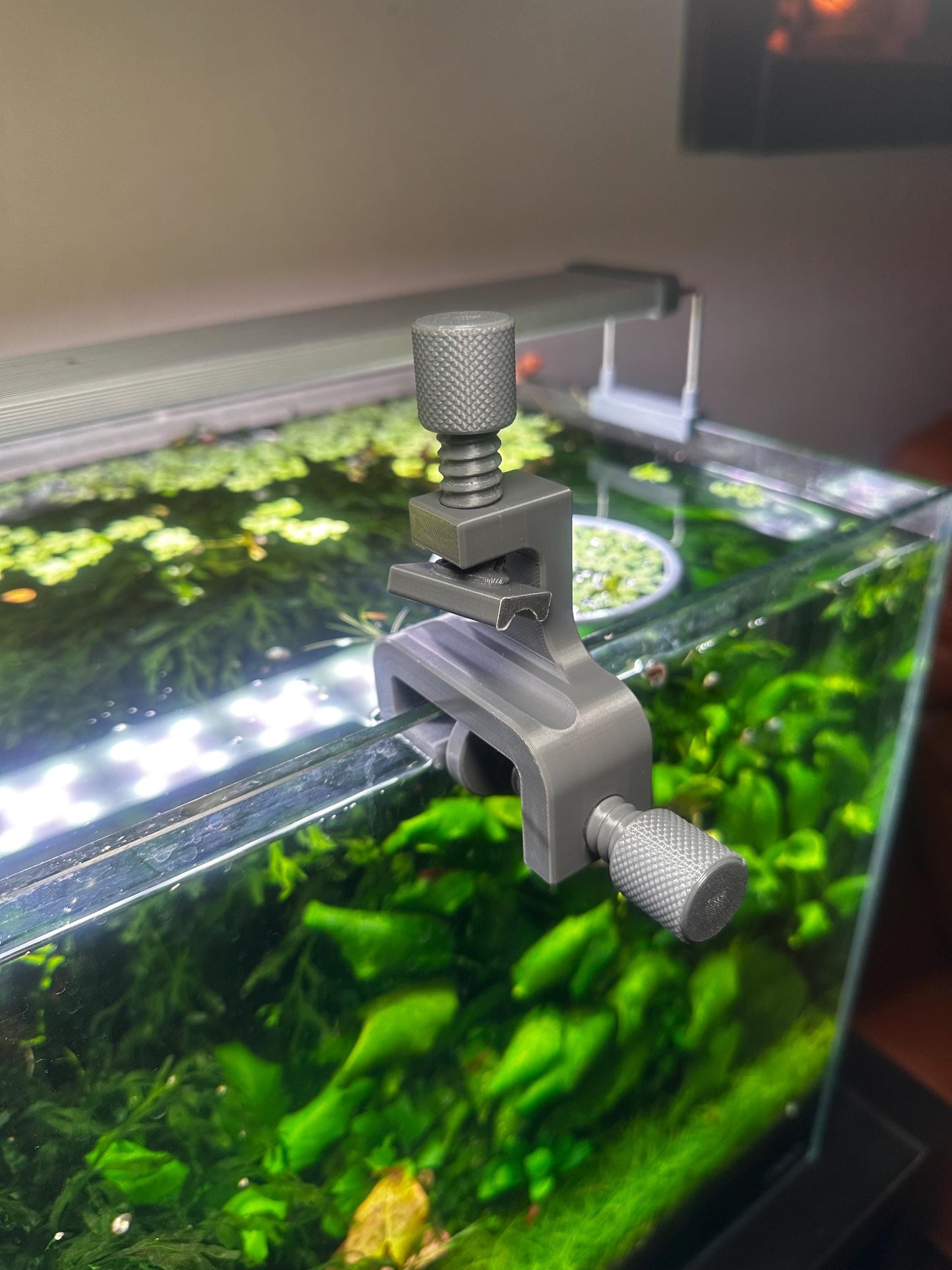 Aquarium Schlauchklemme - Halterung für Wasserwechsel & Schlauchführung